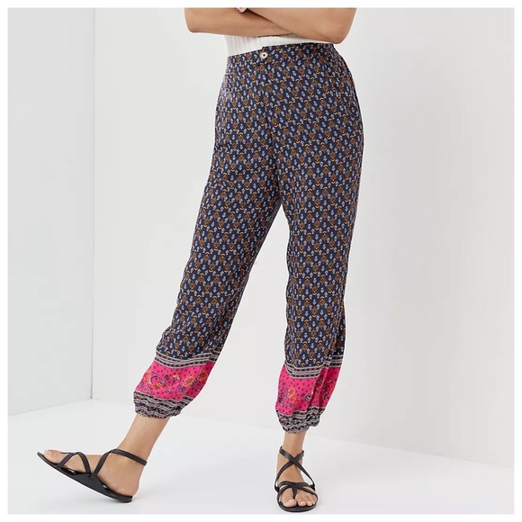 Listing Re Listed. Feel free to make an offer on new listing if/when available - Picture 4 of 7